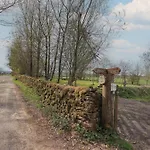 Prázdninový dům Yewberrie Yurt *