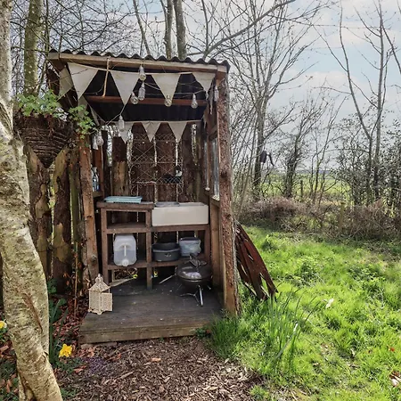 Yewberrie Yurt *